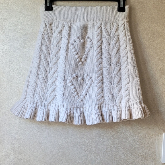 LOVESHACKFANCY BRENDANA HEART KNIT SKIRT - Picture 4 of 8